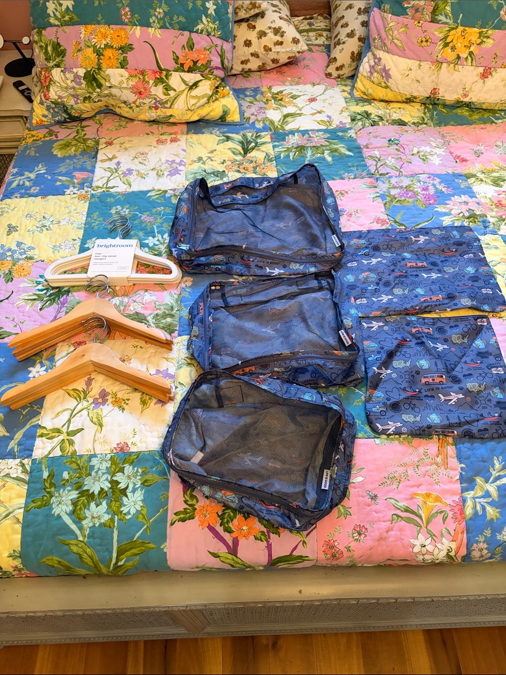 Kids Life Is Good Travel and Hanger Bundle